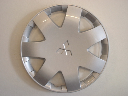 Mitsubishi hubcaps
