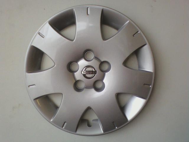 1999 Nissan quest wheel cover #1