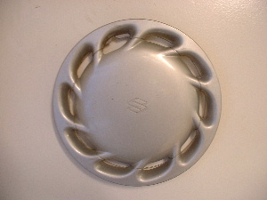 90-00 Swift hubcaps