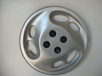 94-96 Saturn 15" hubcaps