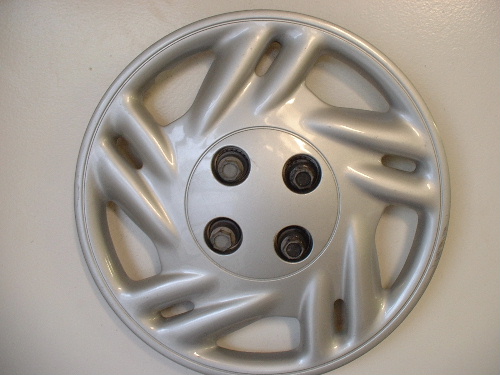 95-00 Saturn S 14" hubcaps