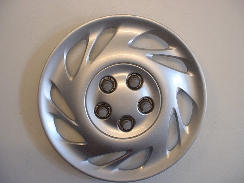 00-01 Saturn L 15" hubcaps